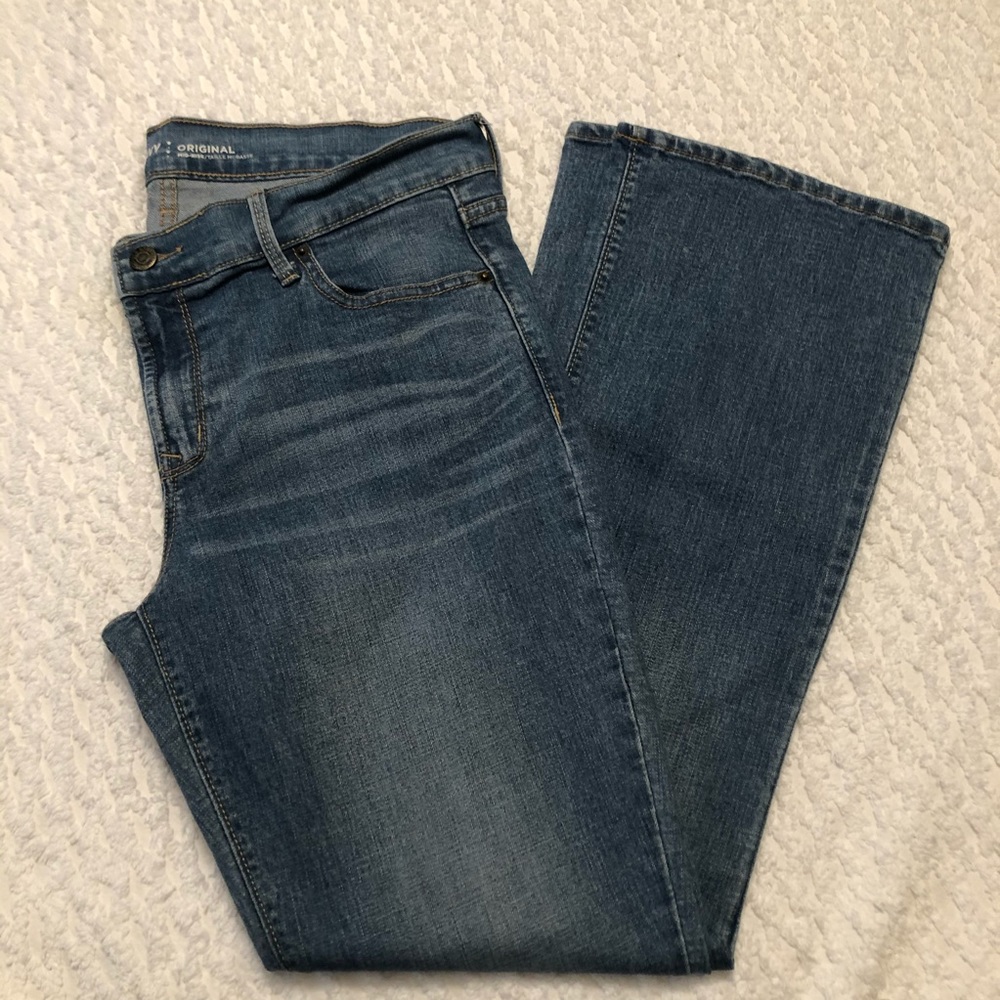 🎁OLD NAVY Original Boot Cut Light Wash🎁
